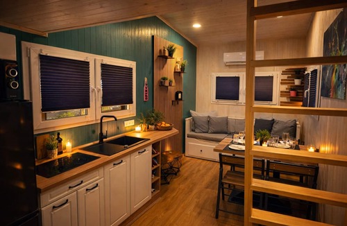 Oerlenbach House | KE-Tiny Settlement House Charlie