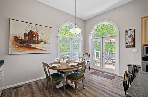 Mayhew House | Keepin' It Cooley by SoCharm | Lake Norman!