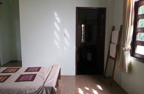 Phon Phisai House | Keerawan House Rim Khong
