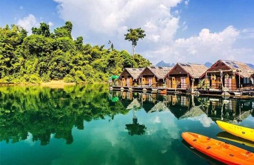 Ban Ta Khun Boat Rental | Keereethara chiewlarn