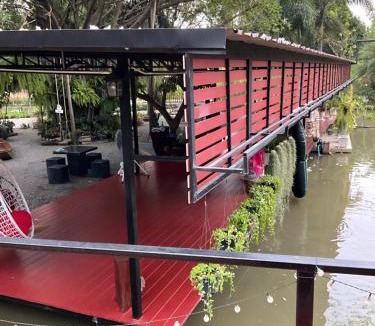 Ban Pong House | Keith Ratchaburi