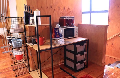 Lower Hutt Apartment | Kelson Getaway