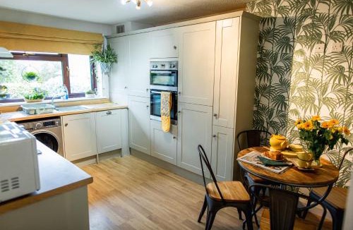 Fence House | Kelswick Lodge