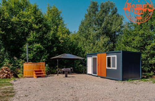 Lazaresti House | Kemp's Den