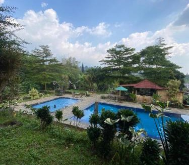 Ciloto Hotel | Ken Hotel by Tripletree