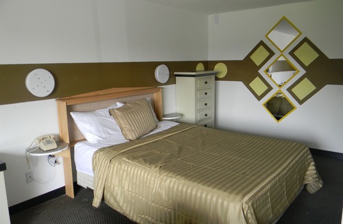 Tri-Cities Hotel | Kennewick Suites
