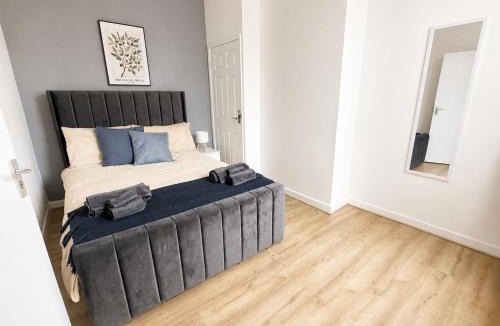 Liverpool House | Kensington Central Stay