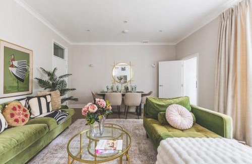 Lancaster Gate Apartment | Kensington Gardens Sq, Private Entry & Patio, 2 BD