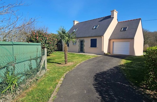 Plomodiern House | Ker Hanv