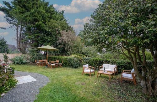 Locquirec House | Ker Lotig
