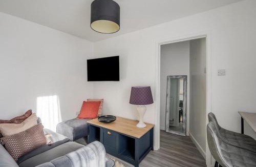 Wivenhoe Apartment | Keralia
