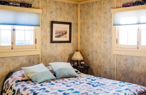 Eagle Bed & Breakfast | Kettle Moraine Cottage Bed & Breakfast