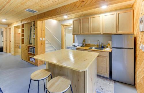 Kettle Falls Apartment | Kettle River Retreat w/Grill + Outdoor Shower