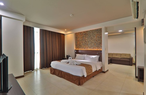 Cogon Hotel | Kew Hotel