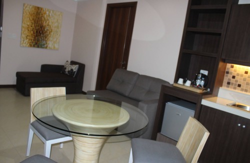 Cogon Hotel | Kew Hotel
