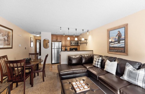 Mountain House Apartment | Key Condo #2939 by Summit County Mountain Retreats