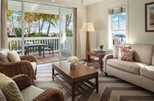 Old Town Resort | Key West Florida Charming 1-bedroom resort with WiFi, AC