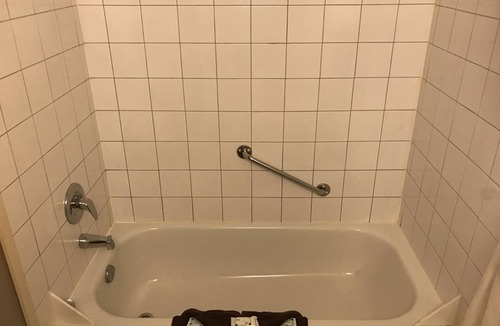 Devon Hotel | Key West Inn