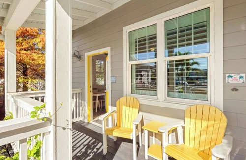 Dunedin Cottage | Key West Style Cottage - with pool/hot-tub
