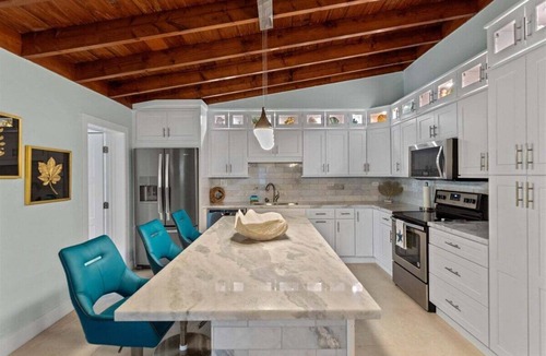 Coury House | Keys Dream~ 37' Dock, Kayaks, Beach Club Included!