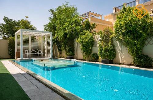 Jumeirah Park Villa | keysplease 4 BR Villa private pool, Jumeirah Park