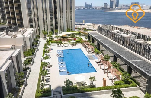 Dubai Apartment | Keysplease Spectacular Views Modern 1BR Creek Gate 602