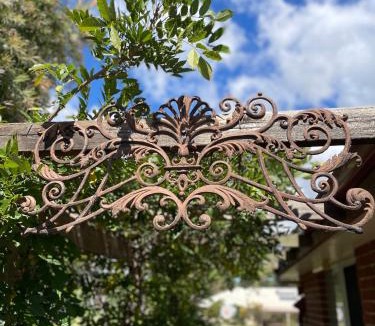 Hodgson Vale Apartment | Khaman