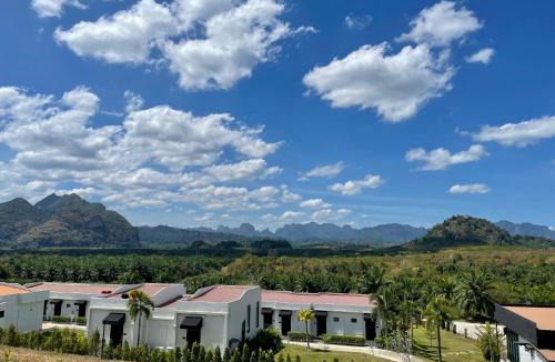 Ban Ta Khun House | Khaosok Mountain View Stay, Private House