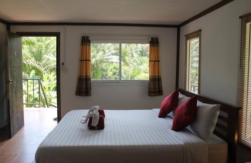 Khlong Sok Hotel | Khaosok River Camp