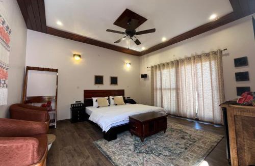 Tehri House | Khumani
