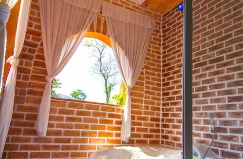 Ratchaburi Hotel | Khun Khao Tamnan Prai Resort