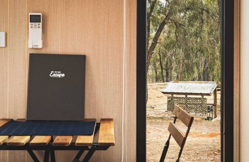 Stawell House | Kiara 1 By Tiny Away