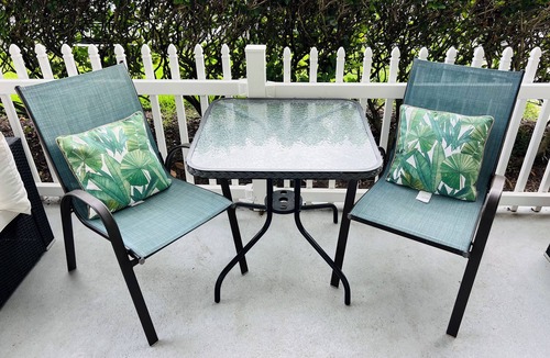 Demere Park Condo | Kick back and relax… You’re on island time!
