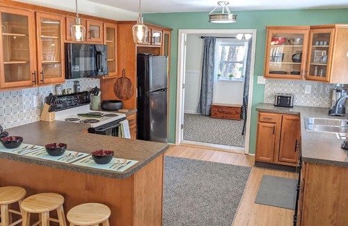 Pocono Summit House | KidApproved PrivateLake&Beach FencedYardKalahari
