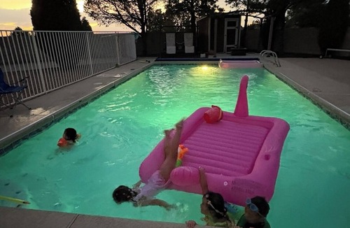 North Albuquerque Acres House | Kids Friendly 3b Suite Amazing Large Pool Mountain View Near Balloon Fiesta Park
