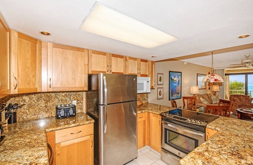 Kihei Condo | Kihei Beach Unit 302 Oceanfront Upgraded Condo on Sugar Beach Great Views