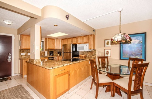 Kihei Condo | Kihei Beach Unit 302 Oceanfront Upgraded Condo on Sugar Beach Great Views