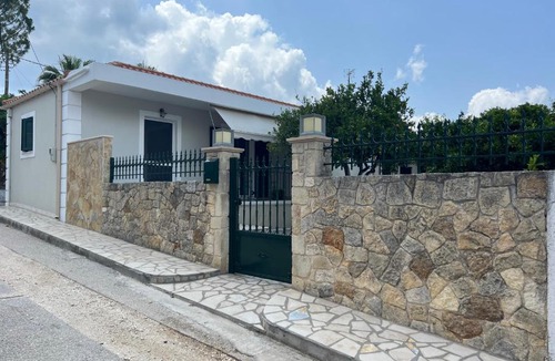 Argostoli Town House | Kika Residence