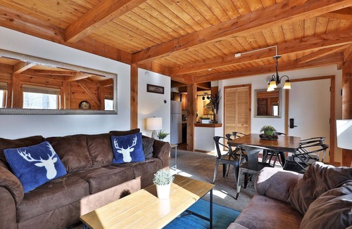 Killington Cabin | Killington Cabin - Left Unit: Great for families, Cozy, Close to Mountain. Hot Tub. Wood Stove.
