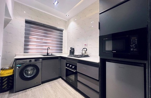 Wuse 2 Apartment | Kim Thompson Shortlets