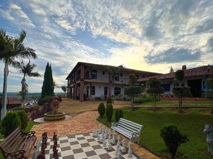 Curiti Resort | Kimbala Resort