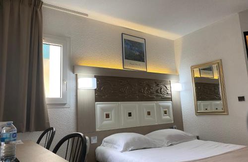 Epone Hotel | Kimotel Epône-Flins