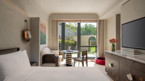Fengxian Hotel | Kimpton Nine Trees Shanghai by IHG