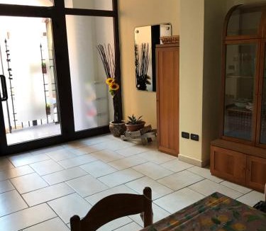 Peschiera del Garda City Centre House | KINDLY ROBERTA centro storico Peschiera,lago relax