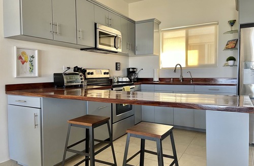 El Tezal Condo | King Bed 2/2 Condo - Newly Furnished - Walk to Beach