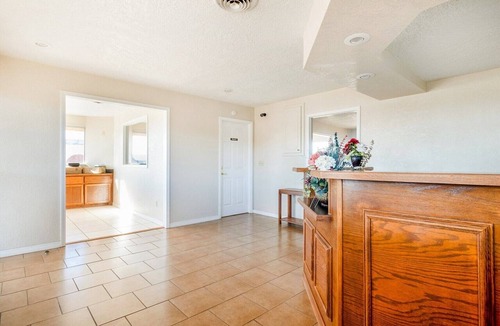 Elk City Apartment | King Bed| Nsmk | Elk City OK