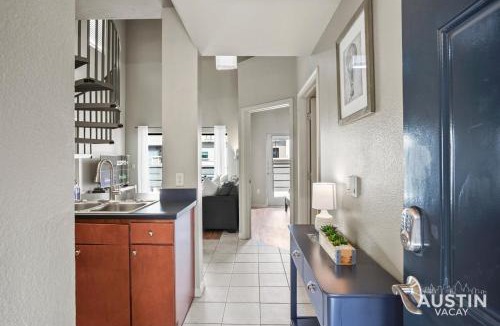 West Campus Apartment | King Beds and Patio Dining in ATX West Campus Gem