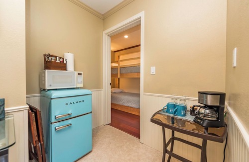 Sequim Hotel | King Bunk room with a distant Ocean view.