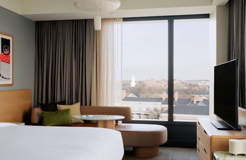 Lower Allston Hotel | King Corner Room with Boston Views | 0.4 Miles to Harvard Business School