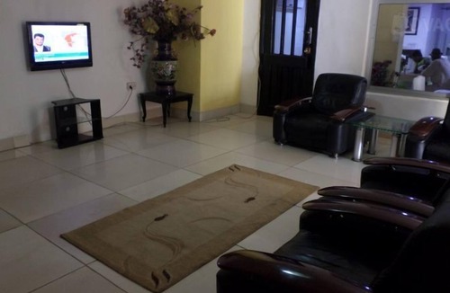 Kokomlemle Hotel | King David Hotel